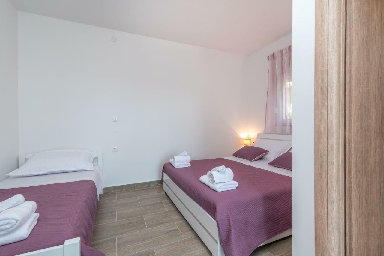 Apartman Niksi Трогир Экстерьер фото